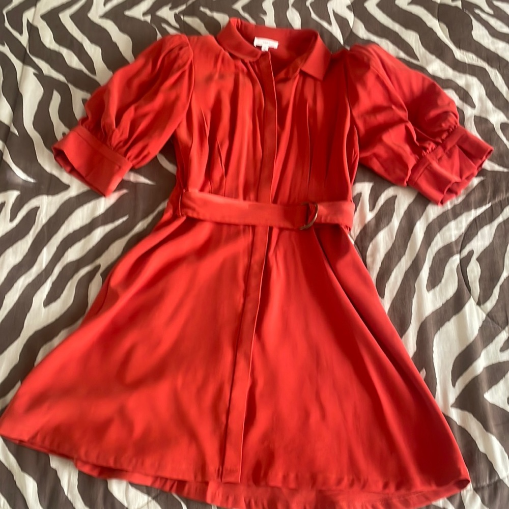 a Loves a orange dress
